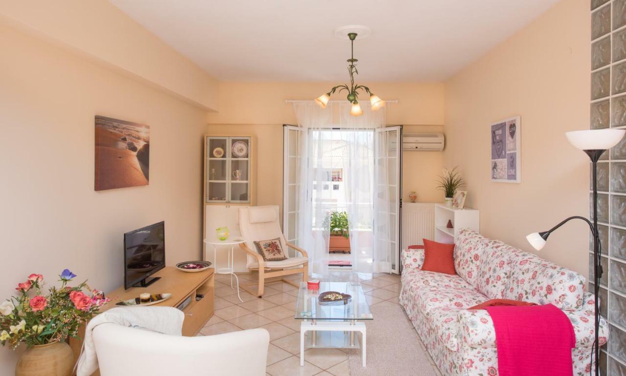 House Of Velenia, Family Apt 15' From Corfu Center Διαμέρισμα Εξωτερικό φωτογραφία